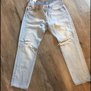 Women size 27 levi